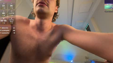 Sarah And Jon online show from April 10, 7:46 am