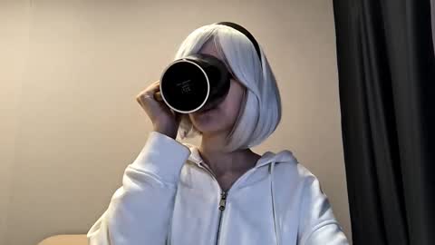 Alice online show from October 24, 6:52 pm