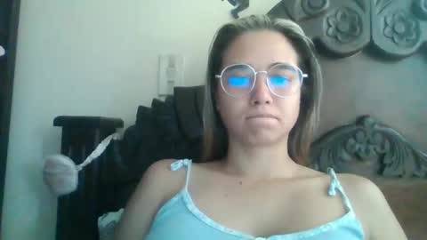 triana_bell online show from March 3, 4:58 pm