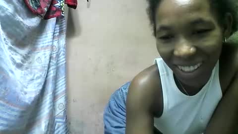 tricia9794 online show from April 19, 6:10 pm