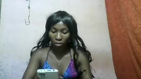 tricia9794 online show from March 21, 9:36 am