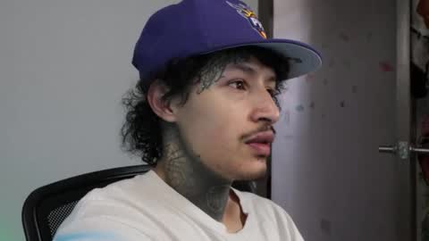 - trieone online show from March 15, 5:27 pm