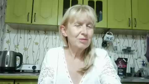 TrinaAdair online show from November 21, 2:04 pm