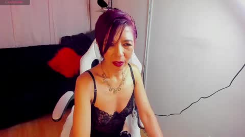 trinityy__ online show from March 27, 7:59 pm