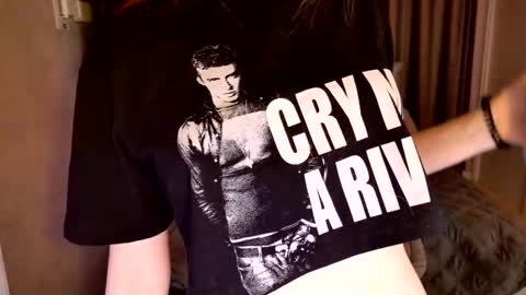 tripleprinces online show from February 8, 5:16 pm