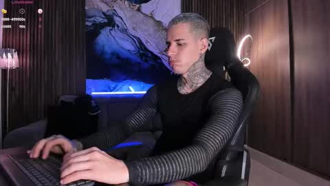 Alexander online show from November 4, 5:36 pm