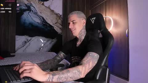 Alexander online show from December 5, 10:29 pm