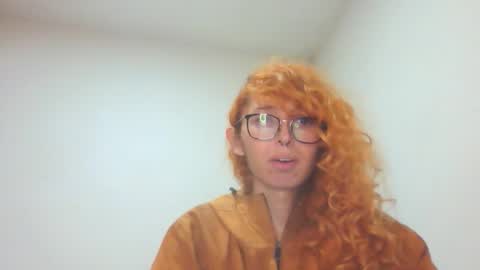 Trixy Rose online show from November 20, 12:15 pm