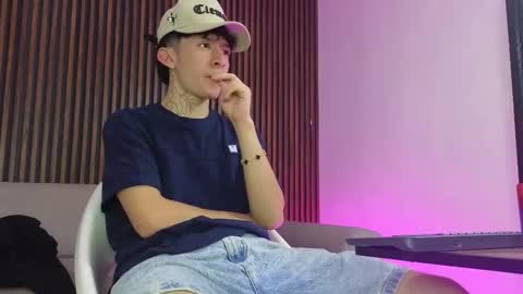 Troy online show from September 11, 8:54 pm