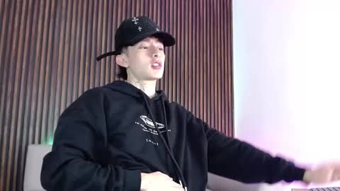 Troy online show from October 10, 7:30 pm