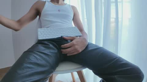 Troy online show from April 23, 11:18 am