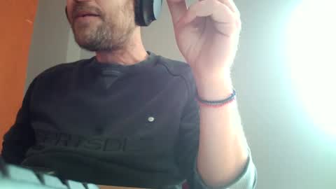 truble_78 online show from March 12, 11:31 am