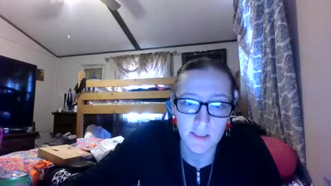 TruckersWifeToBe online show from December 16, 6:38 pm