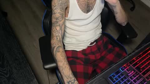 Leo online show from February 1, 11:46 pm