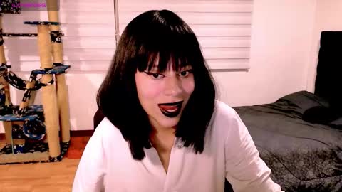 Cait online show from January 13, 3:36 am