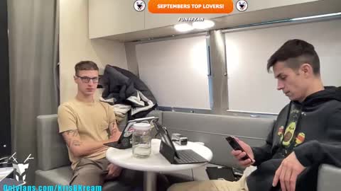 Treistoph online show from October 25, 8:42 pm