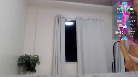 kenzie online show from September 27, 11:30 am