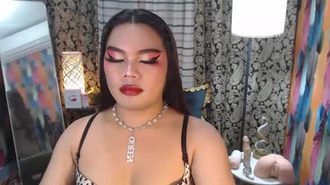 Snapshot of tsbrianabankhugecock chatting on February 13, 6:05 pm brianna online show from February 13, 6:05 pm