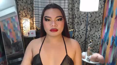 Snapshot of tsbrianabankhugecock chatting on February 24, 1:35 am brianna online show from February 24, 1:35 am