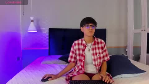 Maru online show from September 11, 8:43 pm