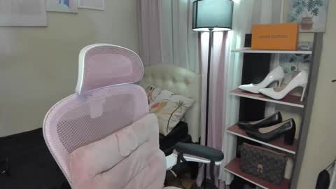 tsuncutmargauxx online show from October 9, 2:11 pm