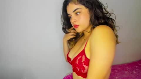 Snapshot of tugataoficial19 chatting on October 5, 1:14 am estrella online show from October 5, 1:14 am