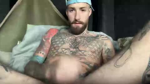 Tuhands online show from November 22, 1:31 pm