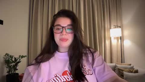 Ariana online show from June 5, 8:36 pm