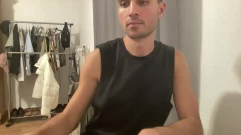 Snapshot of twikboy chatting on September 25, 8:38 pm Twinkboy online show from September 25, 8:38 pm