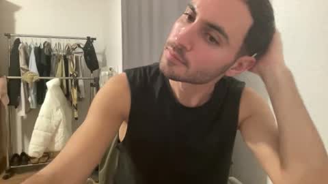 Snapshot of twikboy chatting on October 2, 8:29 pm Twinkboy online show from October 2, 8:29 pm