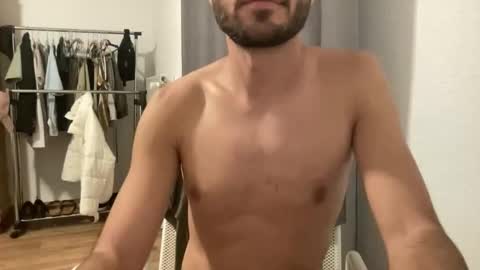 Snapshot of twikboy chatting on September 24, 8:37 pm Twinkboy online show from September 24, 8:37 pm