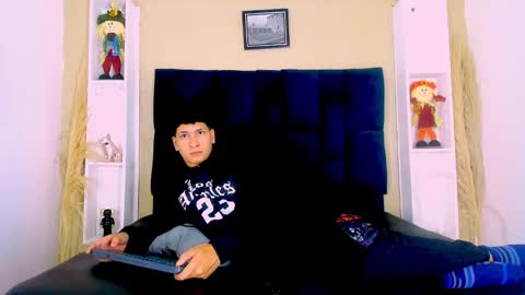 samu online show from October 10, 12:33 pm