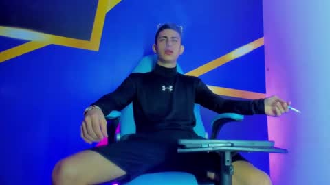 twink_scott19 online show from November 12, 12:18 pm