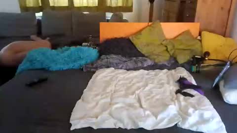 twinksuchtpapabaer online show from November 16, 7:43 am