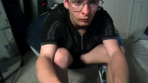 shytwink online show from November 3, 2:23 am