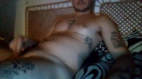 twinkyboy85 online show from July 18, 11:18 pm