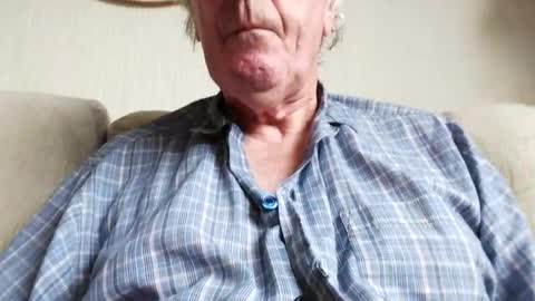 Leslie online show from July 7, 9:24 am