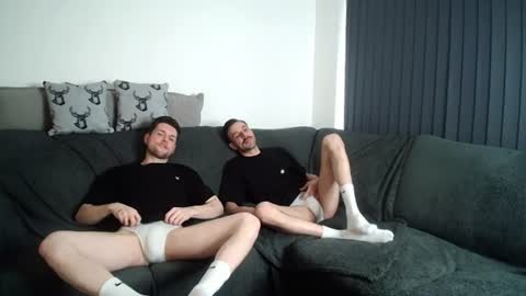 RyanRowan online show from June 16, 7:18 pm
