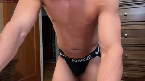 twunk94 online show from April 8, 12:13 am