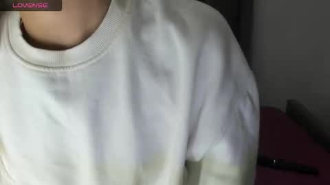 tyfanny19 online show from December 14, 9:10 pm