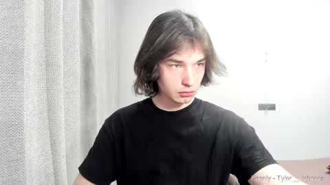 Snapshot of tyler__johnson chatting on February 10, 4:04 pm Tyler  johnson online show from February 10, 4:04 pm