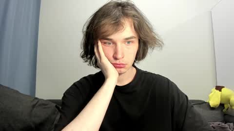 Snapshot of tyler__johnson chatting on February 3, 10:21 pm Tyler  johnson online show from February 3, 10:21 pm