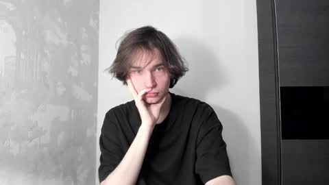 Snapshot of tyler__johnson chatting on October 14, 9:18 pm Tyler  johnson online show from October 14, 9:18 pm