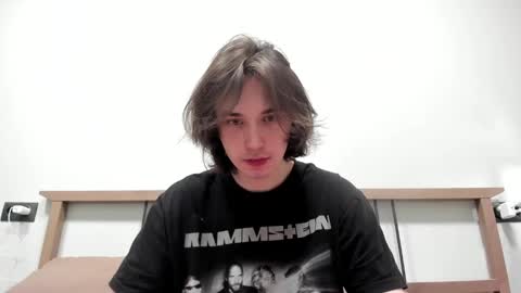 Snapshot of tyler__johnson chatting on March 1, 7:04 pm Tyler  johnson online show from March 1, 7:04 pm