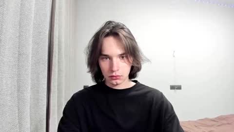 Snapshot of tyler__johnson chatting on March 7, 9:27 pm Tyler  johnson online show from March 7, 9:27 pm