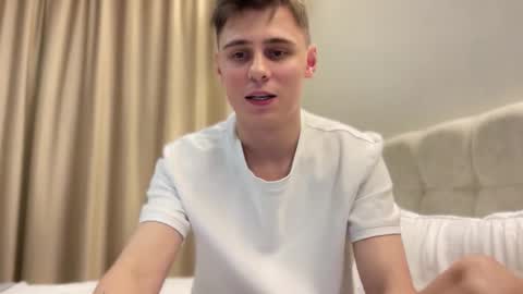 tyler_garrner online show from September 13, 5:26 pm