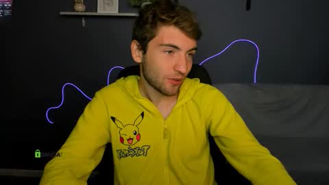 tyler_sparks_ online show from September 18, 6:06 am