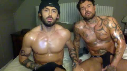 tylerjamesxxx_ online show from November 2, 9:37 pm