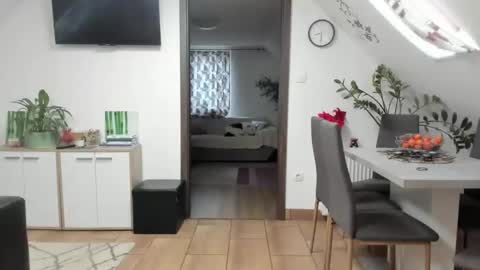 Tymika online show from December 31, 7:31 am