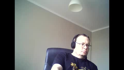 tyradi1991 online show from March 9, 9:02 am